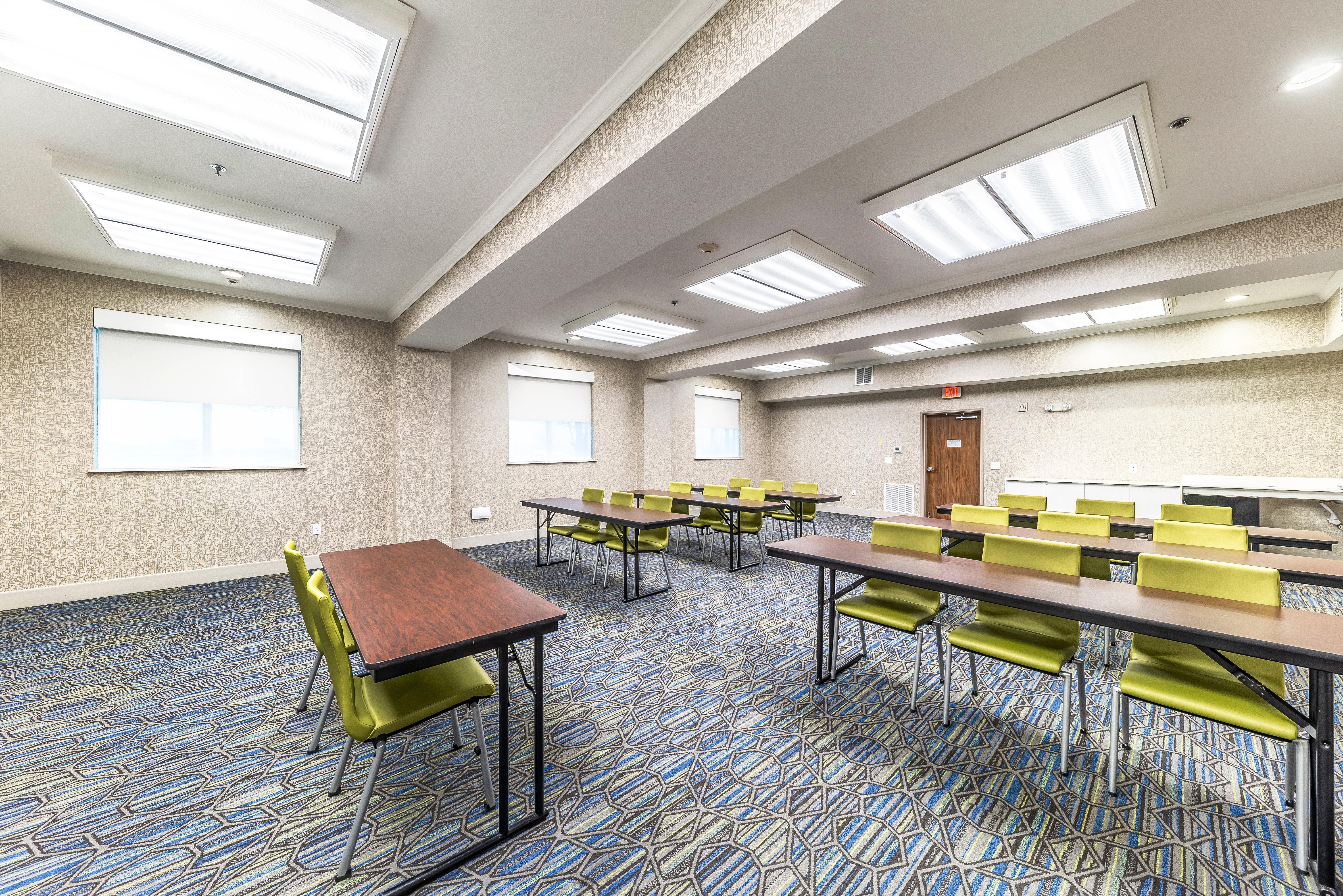 Holiday Inn Express & Suites Fort Worth - Fossil Creek By Ihg Buitenkant foto
