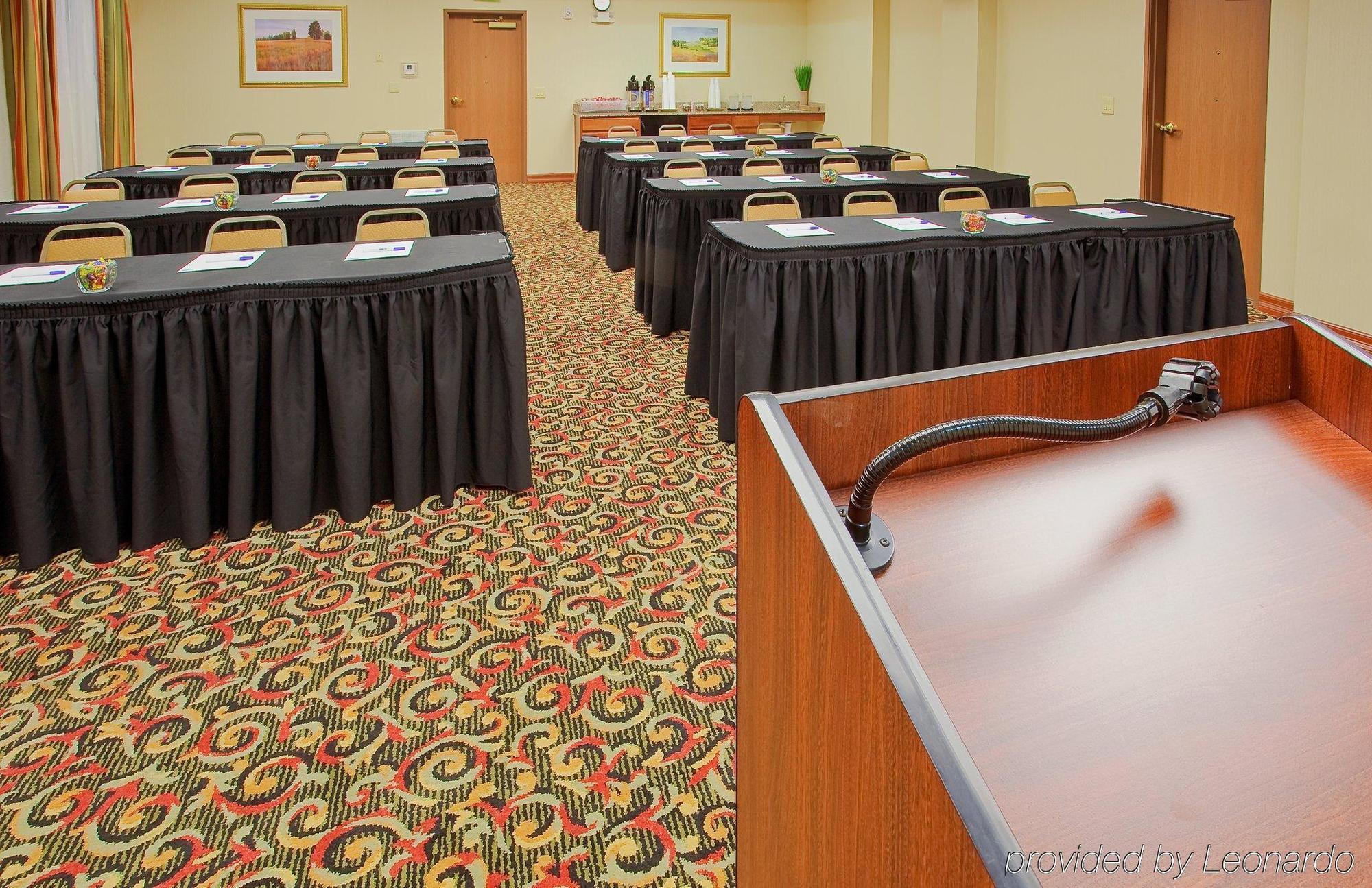 Holiday Inn Express & Suites Fort Worth - Fossil Creek By Ihg Faciliteiten foto