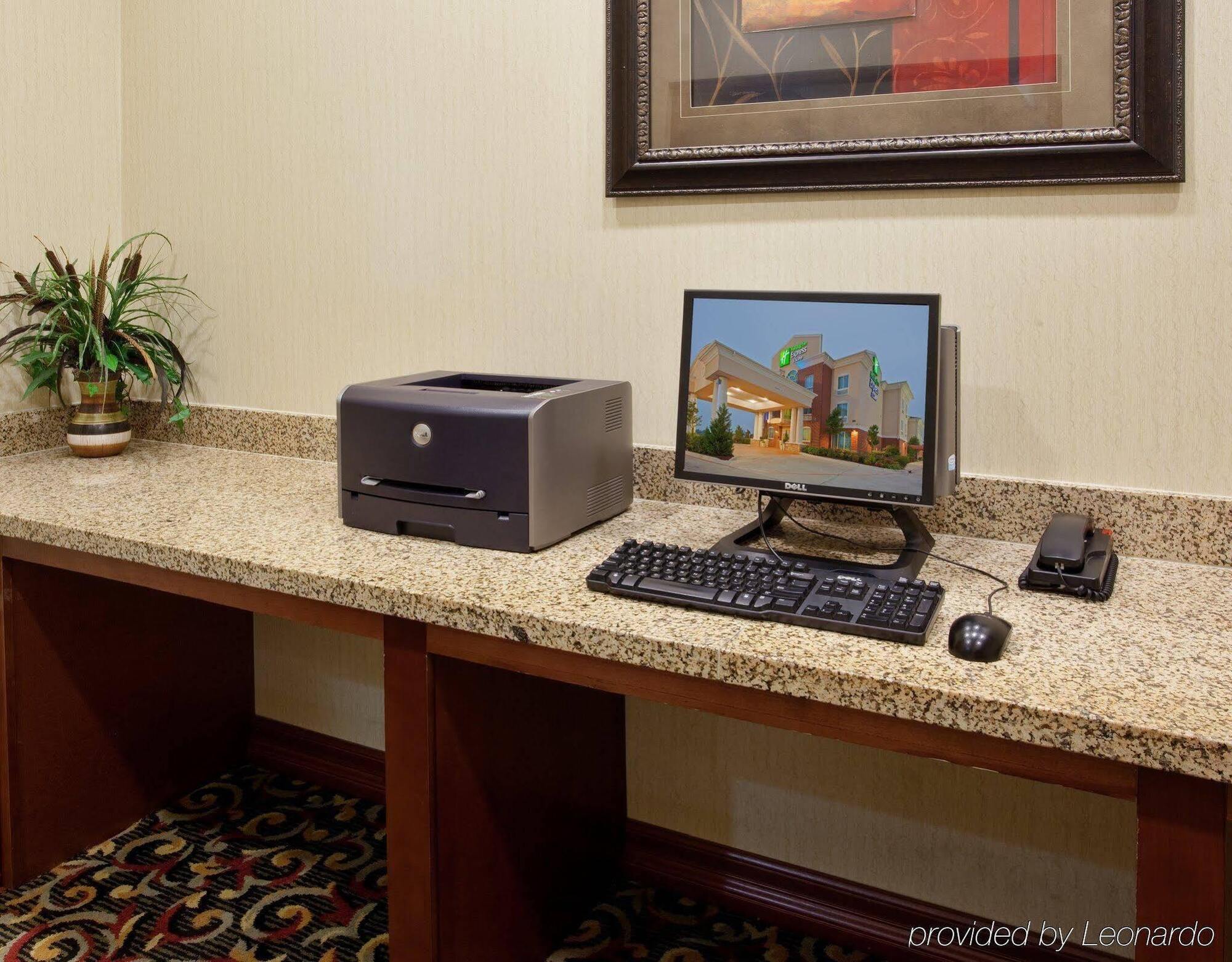 Holiday Inn Express & Suites Fort Worth - Fossil Creek By Ihg Buitenkant foto